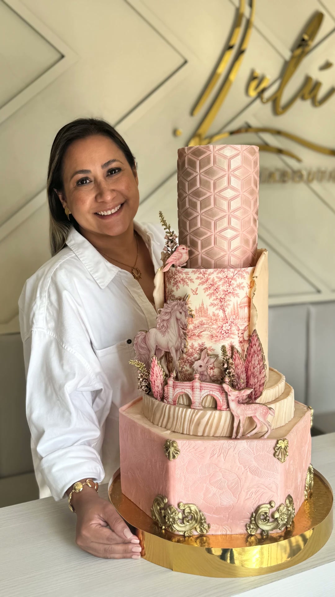 Andreina Ruiz junto a Fantasía de Dior